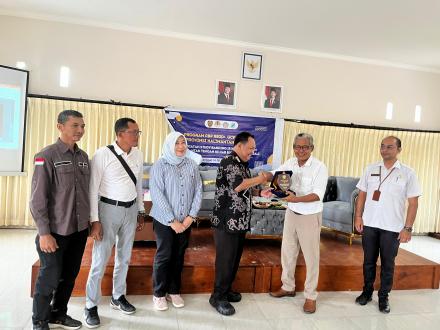 Kunjungan dari desa Kalteng